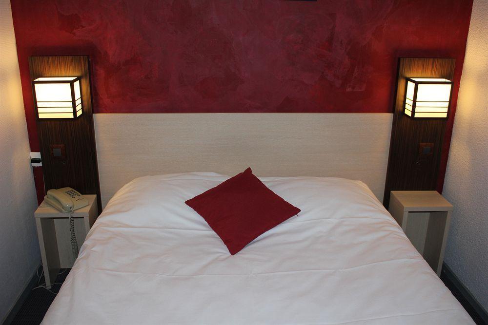 The Originals City, Hotel Novella Confort, Nantes Est Carquefou Exteriér fotografie